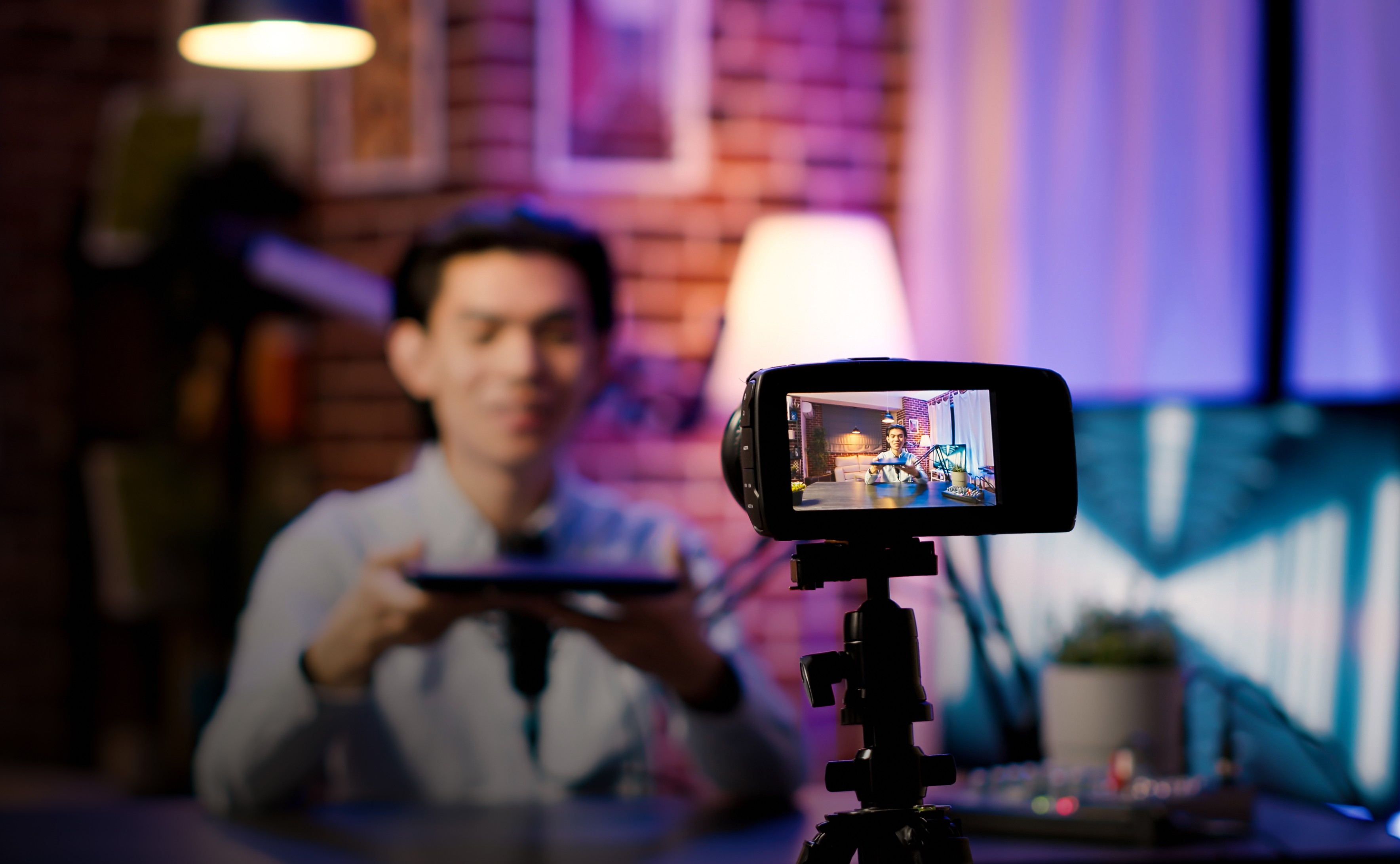 How to Make a  Viral Video in 2024